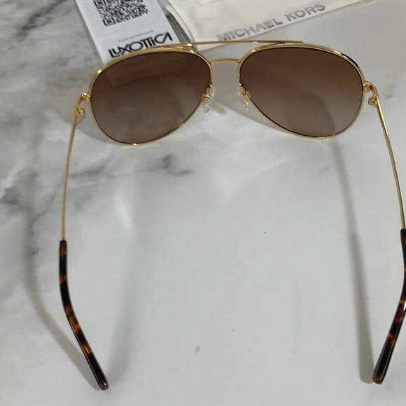 New Michael Kors Rodinara Sunglasses - Picture 4 of 5